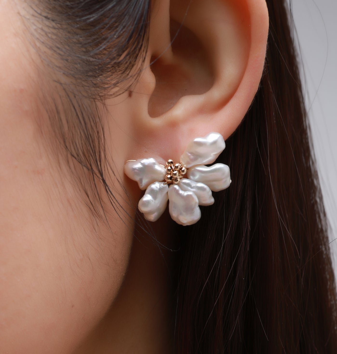 COCO KIM Falling Flower Series Half Flower Earrings
