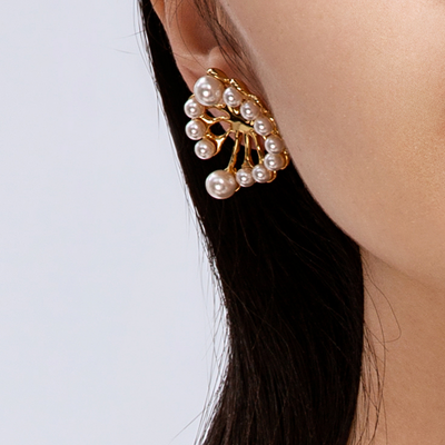 daartemis Dandelion Collection single-flower multi-pearl stud earrings