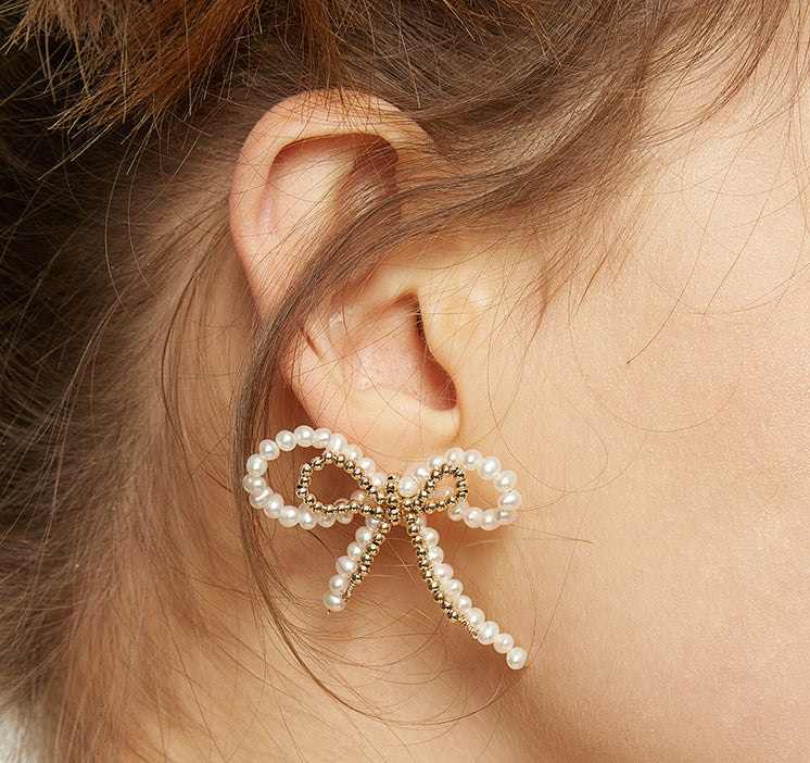 COCO Kim Star Series Bowknot stud earrings