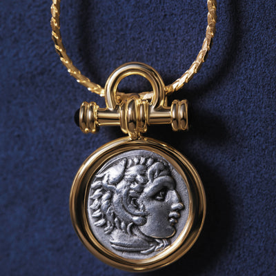 Vulcanus Alexander pendant necklace