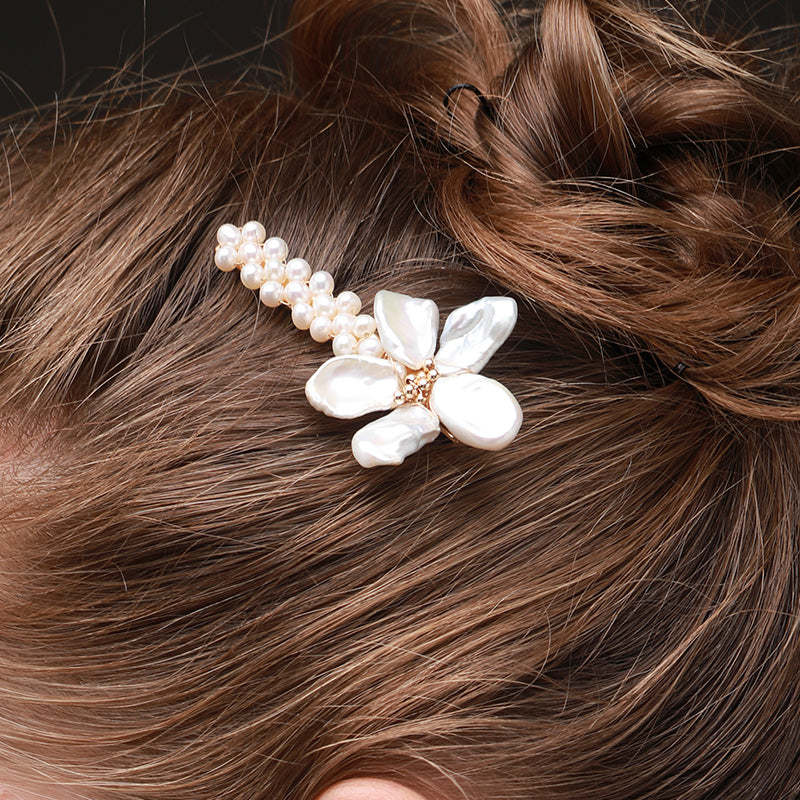 COCO Kim Falling Flower Series Petal pearl hair clips