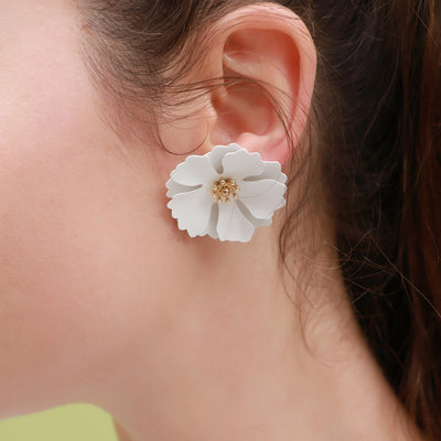 Social Talent Sunflower stud earrings