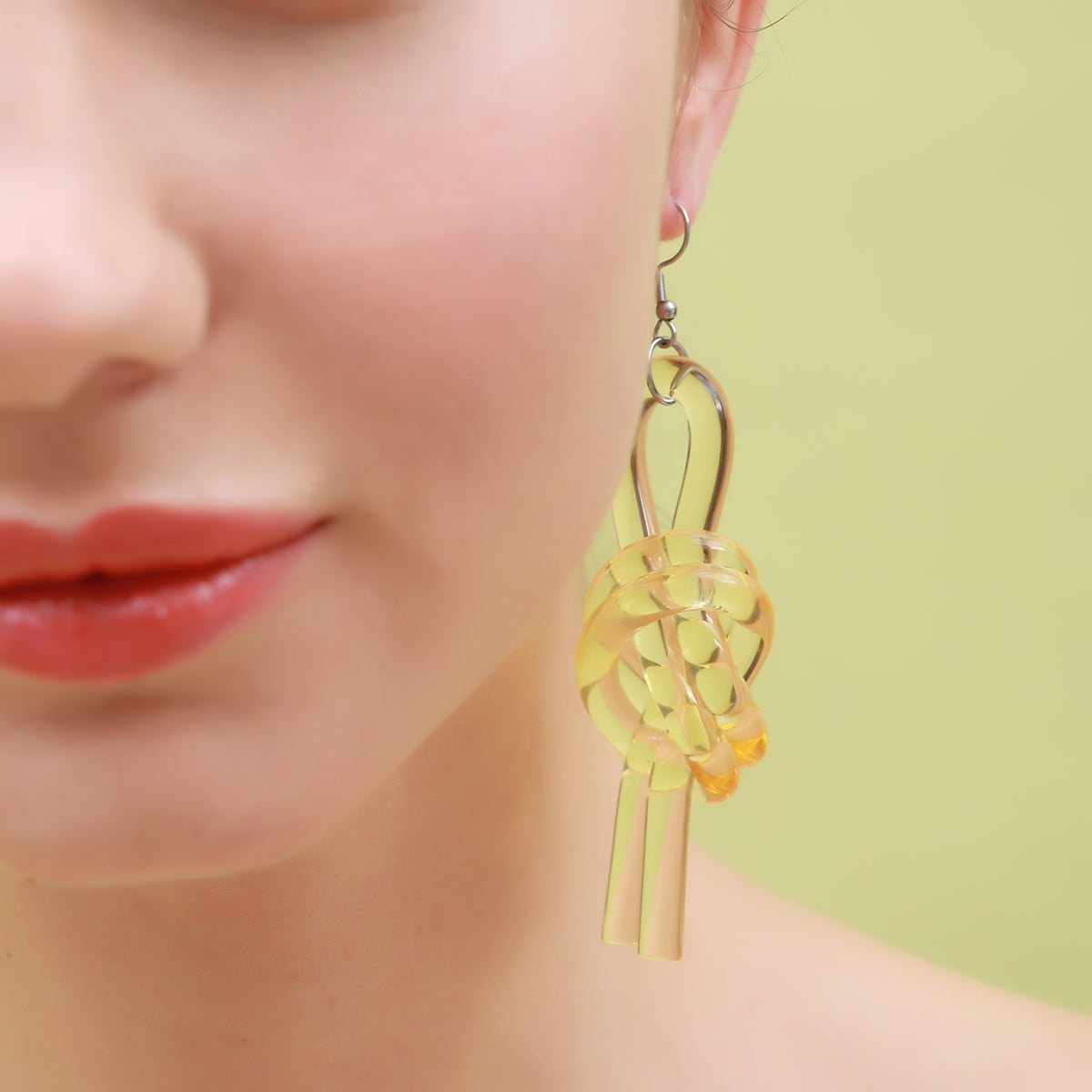 Social Talent Acrylic knot dangle drop earrings